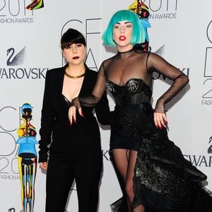 Verrückter Sixties-Look: Lady GaGa macht große Augen