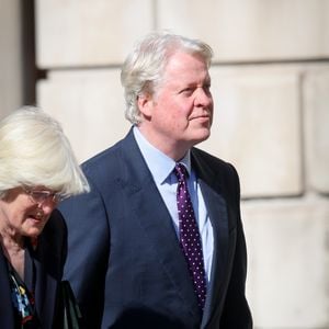Charles Spencers Diana-Memoiren stürmen die Bestsellerliste