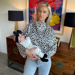 Atemprobleme: Lala Kent eilte mit Baby in die Notaufnahme!