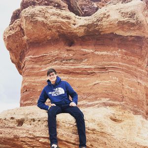 YouTube-Star (19) stirbt kurz nach Geburt seines Babys