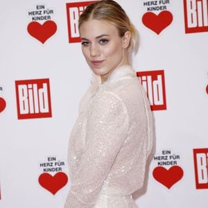 Larissa Marolt, Schauspielerin