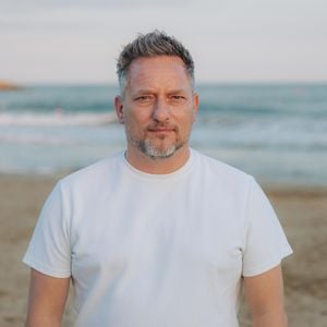 GZSZ-Star Lars Pape hat selbst eine unschöne Trennung erlebt