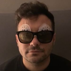 Endlich Full HD: "Unter uns"-Lars ließ sich die Augen lasern