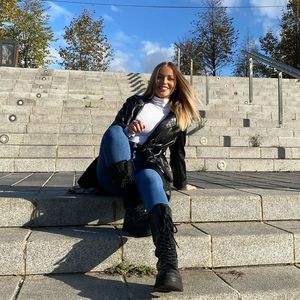 Pietros Ex-Freundin Laura verrät ihr Gewicht bei Instagram