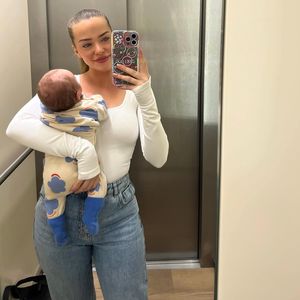 Schnappschuss mit Baby: Laura Maria Rypa kassiert Shitstorm