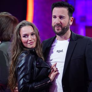 Sind Lauras Adventskalender-Geschenke wirklich vom Wendler?