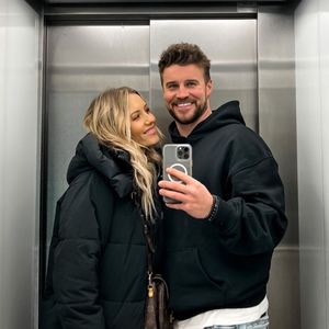 Mutter ist Hebamme: Will Alexander Hindersmann Hausgeburt?