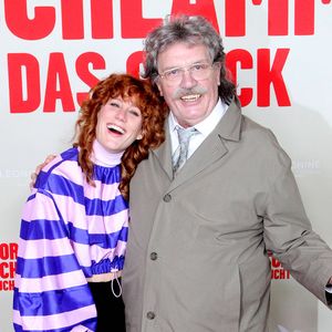 Hinter der Kamera: Das ist Horst Schlämmers Assistentin Anna