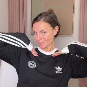 Laura Wontorra zeigt sich ungeschminkt auf Social Media