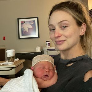Lauren Lane besorgt: Ihr Baby musste in eine Klinik