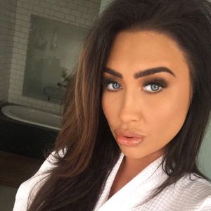 Lauren Goodger fühlt sich nach Tod ihres Babys stärker