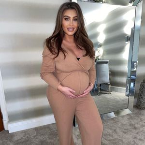 Keine Kindsbewegungen: UK-Star Lauren Goodger im Krankenhaus