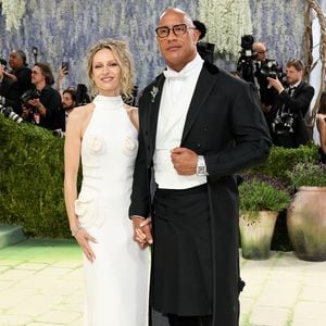 Dwayne Johnson und Lauren Hashian geben ihr Met-Gala-Debüt
