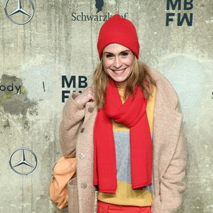 Würde GZSZ-Star Lea Woitack bei "The Masked Singer" zusagen?