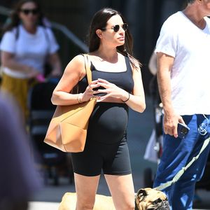 So sportlich setzt Lea Michele ihren Babybauch in Szene!