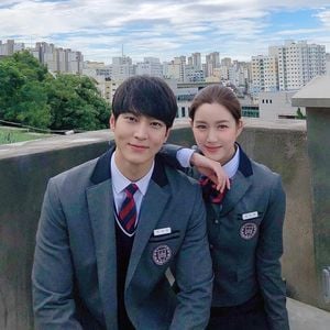 Lee Seung Gis Frau teilt seltenes Foto ihrer kleinen Tochter