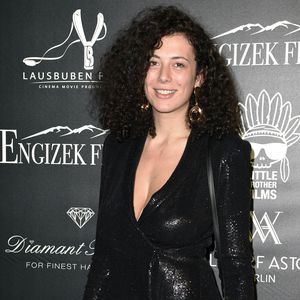 Ulkiger Post: Ist Leila Lowfire inzwischen Mama geworden?