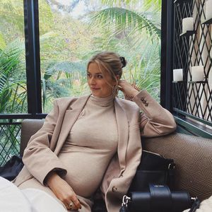 So schön schwanger: Lena Gercke postet neues Babybauch-Bild