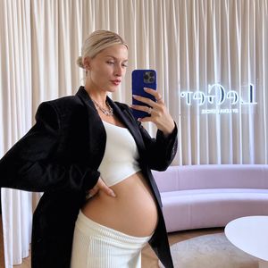 Schon so groß? Lena Gercke präsentiert ihren Babybauch