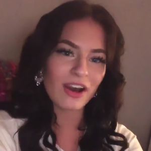 Nach GNTM-Aus: Lena will zusammen mit ihren Hatern feiern!