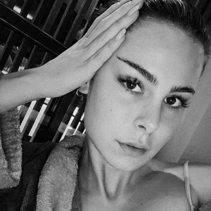 Heißes Dekolleté: Lena Meyer-Landrut erfreut Fans mit Selfie