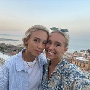 21 Jahre alt: Lisa und Lena Mantler feiern ihren Geburtstag