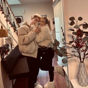 Lennart Borchert und Louisa Pauls Baby ist auf der Welt