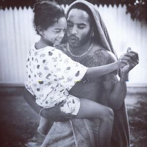 Lenny Kravitz gratuliert Tochter Zoe mit süßem Pic zum B-Day