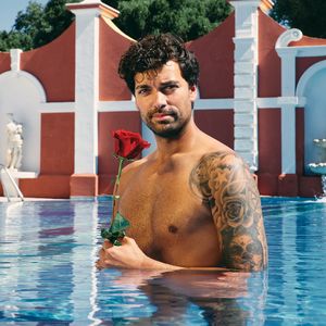"Akku leer": Leon verlässt freiwillig "Bachelor in Paradise"