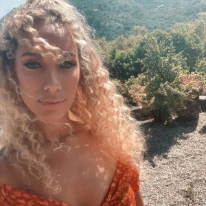 Nach Hochzeit: Erste Bilder und süße Worte von Leona Lewis