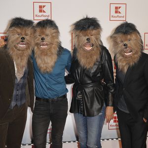Mini-"Masked Singer": Wer steckt hier unter Wookiee-Masken?