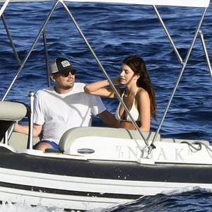 Im knappen Bikini: Leo DiCaprio und Camila turteln im Urlaub