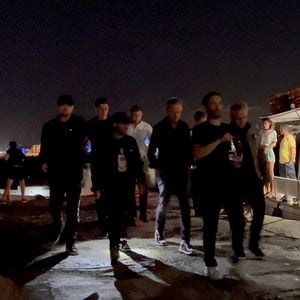 Leonardo DiCaprio und Tobey Maguire sind auf Ibiza feiern