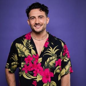 Unsicher? "Make Love, Fake Love"-Leonidas weint wegen Elena