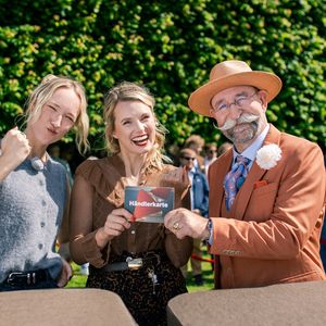 "Mord auf Ex"-Podcasterinnen plötzlich bei "Bares für Rares"