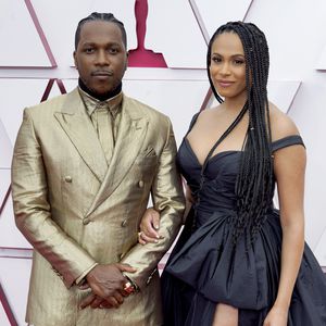 Neu-Papa Leslie Odom Jr. schwärmt bei den Oscars von Baby