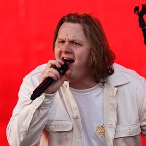Unter diesen Umständen beendet Lewis Capaldi seine Karriere!