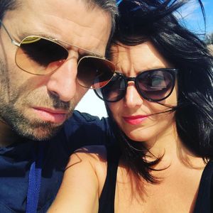 Liam Gallagher verschiebt Hochzeit für Oasis-Tour erneut