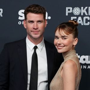 Sind Liam Hemsworth und Gabriella etwa bereits verlobt?