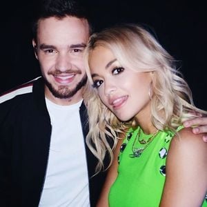 Tränenreich: Rita Ora ehrt verstorbenen Liam Payne bei EMAs