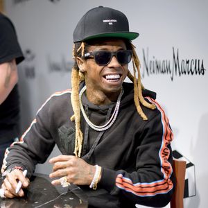 Trotz Krampfanfälle: Lil Wayne sipt weiter Hustensaft-Drink