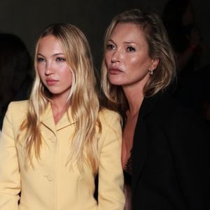 Kate Moss und Tochter Lila sorgen auf Ibiza für Aufsehen