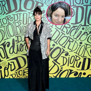 Sängerin Lily Allen zeigt ihre grauen Haare und steht dazu!