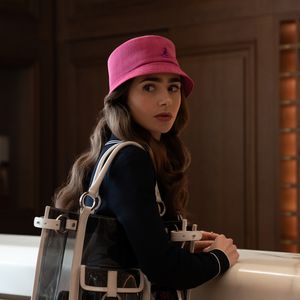 Zweite Staffel! Dreharbeiten für "Emily in Paris" laufen an
