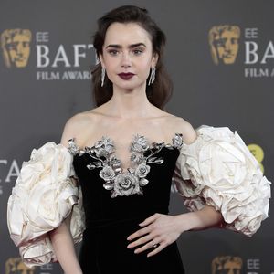 Lily Collins bei den BAFTA Awards 2024