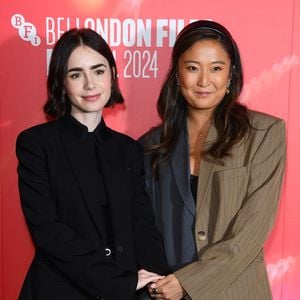 Diese Stars gratulieren Lily Collins zur Geburt ihres Babys