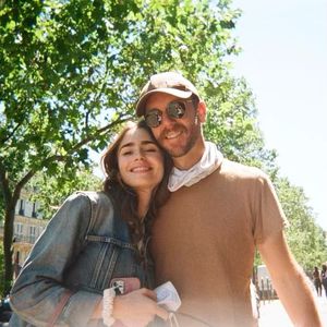 Ehemann als Chef: Lily Collins schwärmt von Dreh mit Charlie