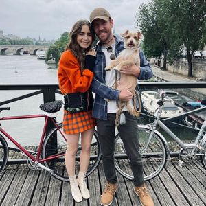 Lily Collins postet süßes Paarfoto vom "Emily in Paris"-Set