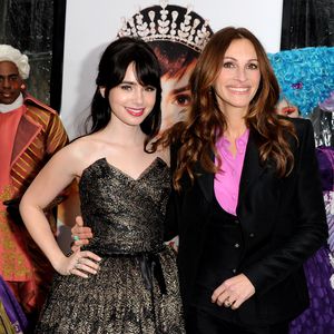 Für Karriere-Hilfestellung: Lily Collins dankt Julia Roberts