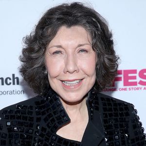Lily Tomlin heiratet ihre Freundin nach 42 Jahren